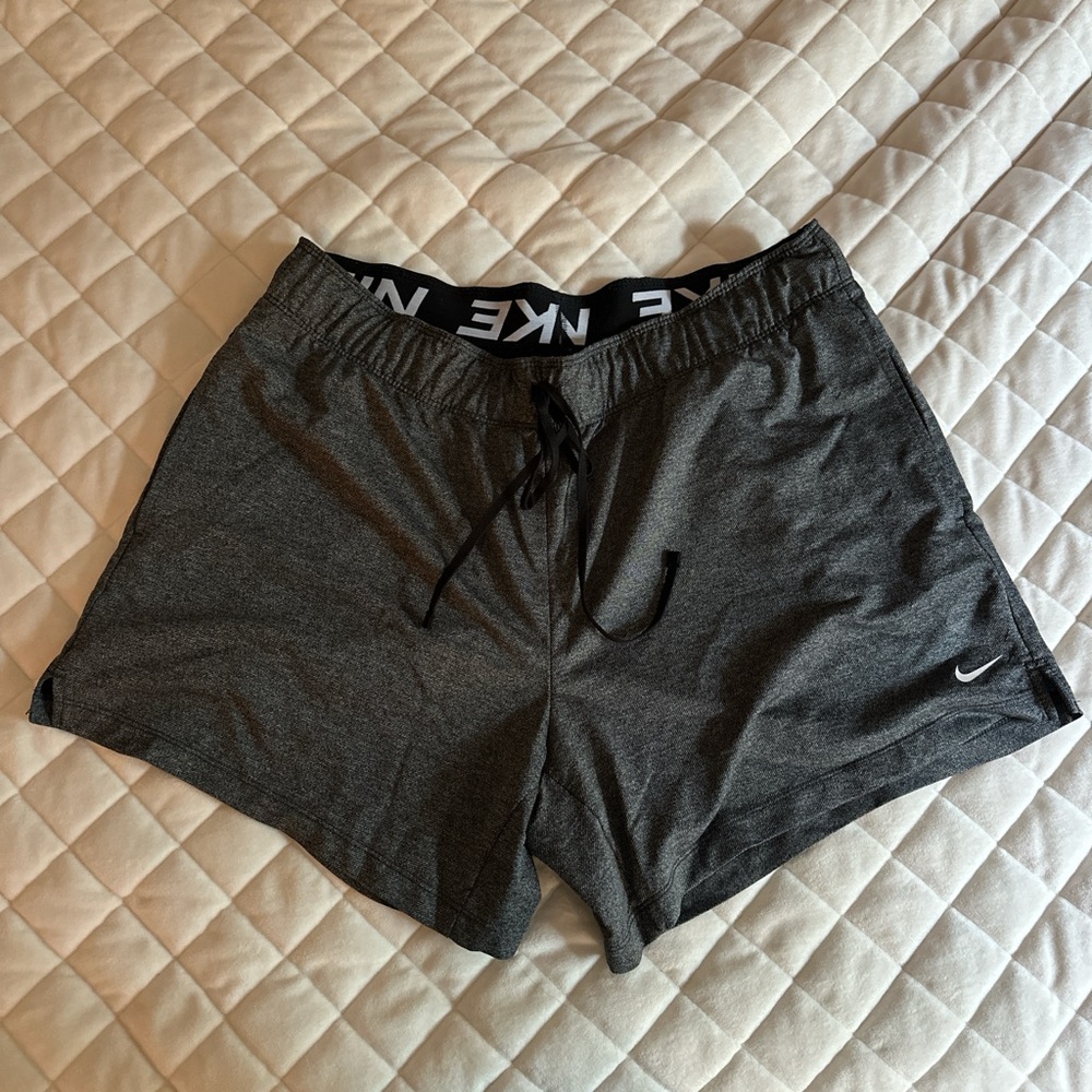 grey nike drifit shorts